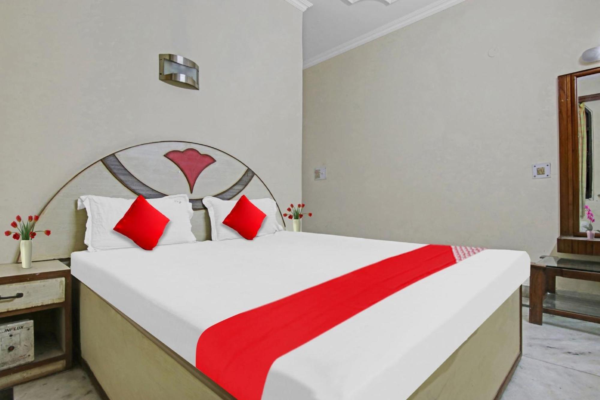 Hotel O Rak International New Delhi Extérieur photo